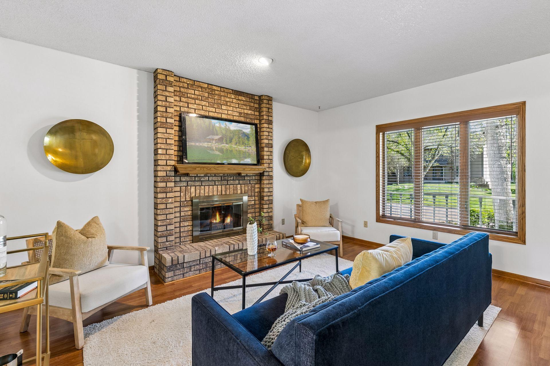 4908 W 93rd Street