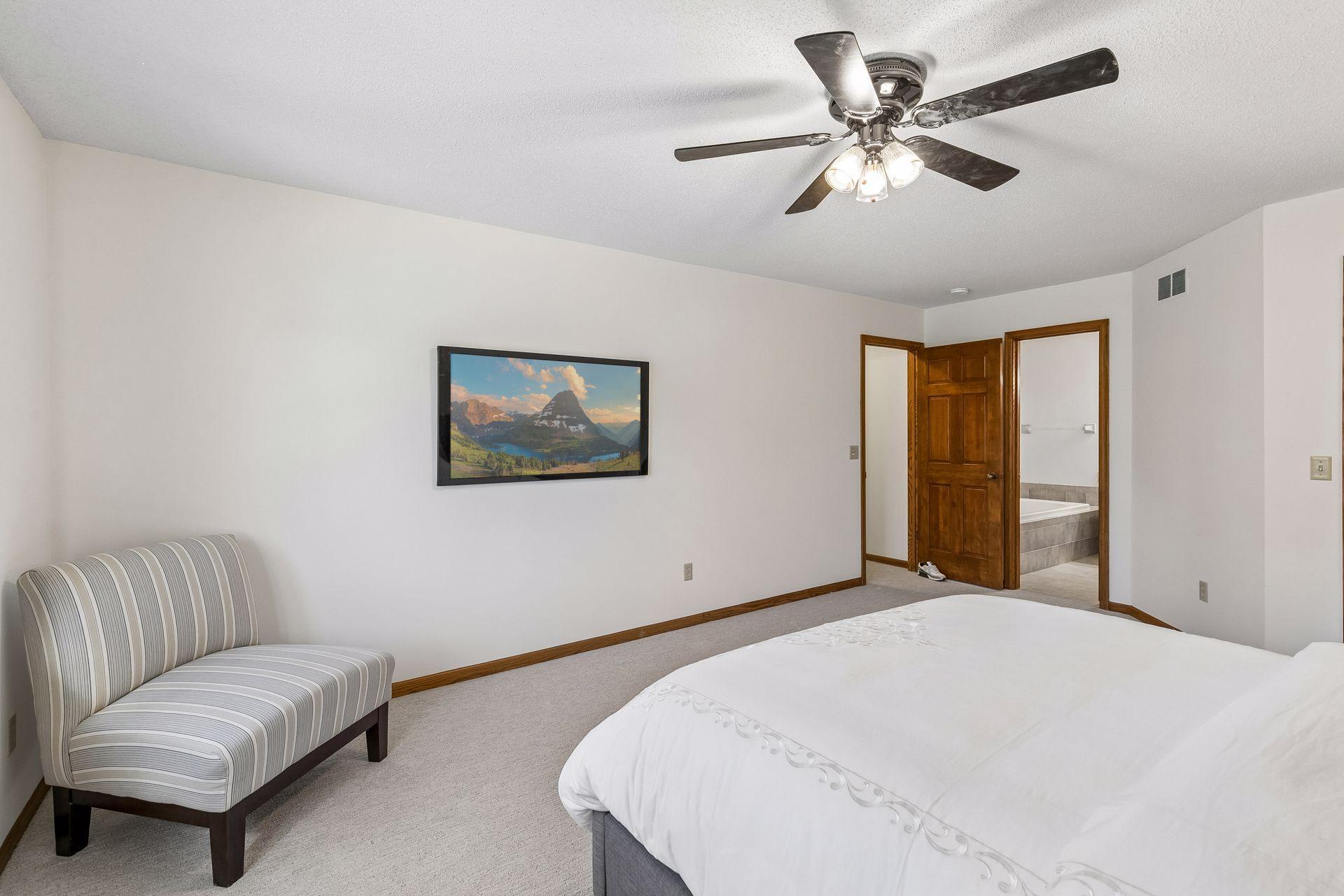 4908 W 93rd Street