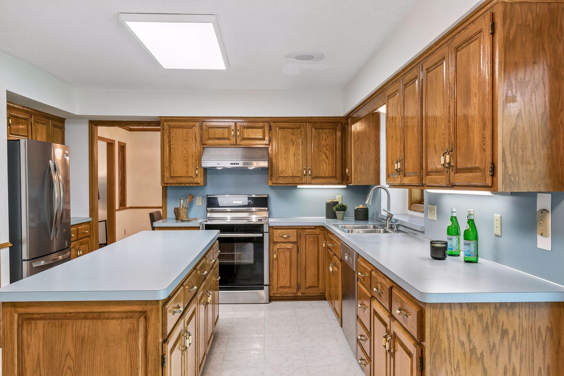 4908 W 93rd Street