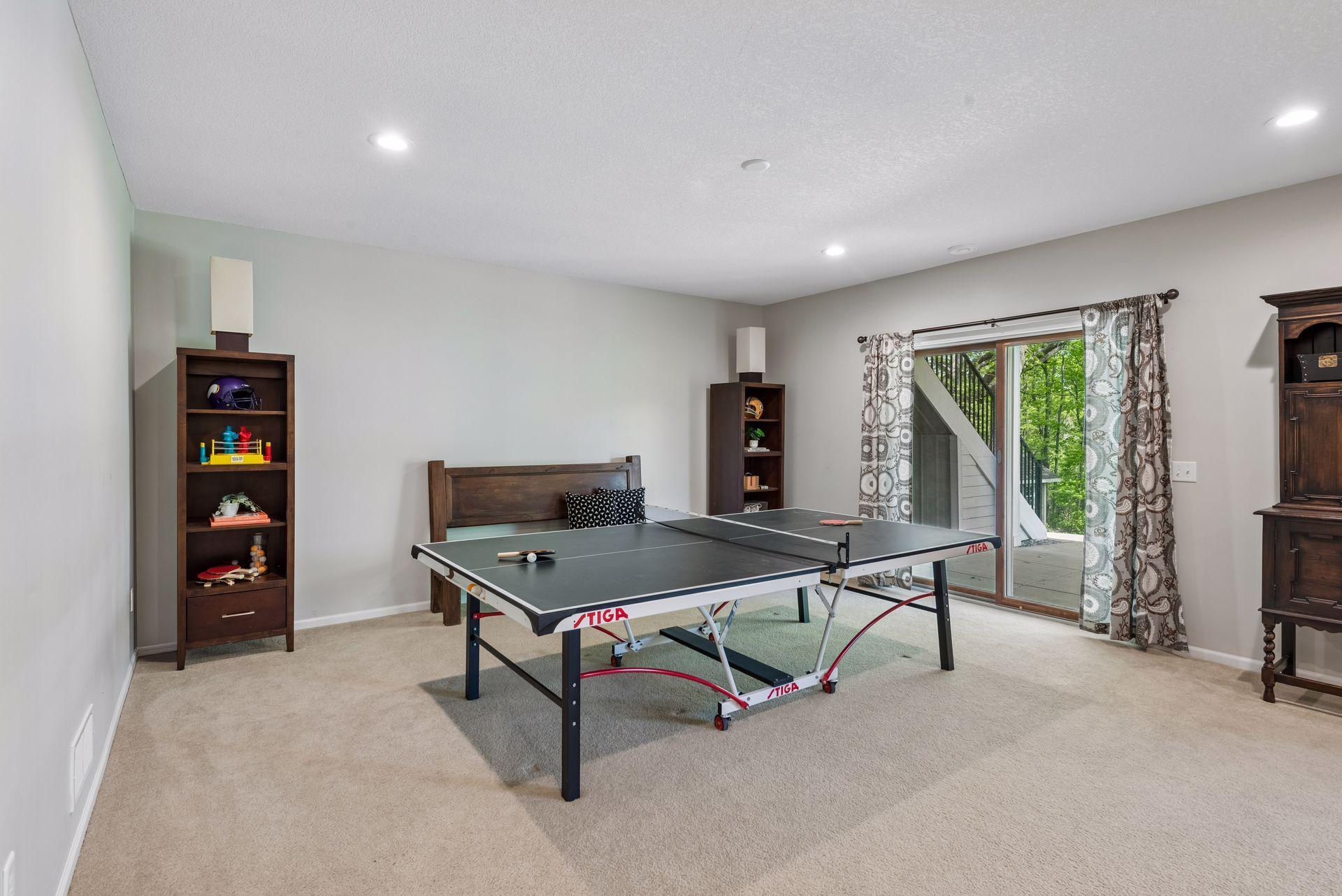 1800 Carriage Drive
