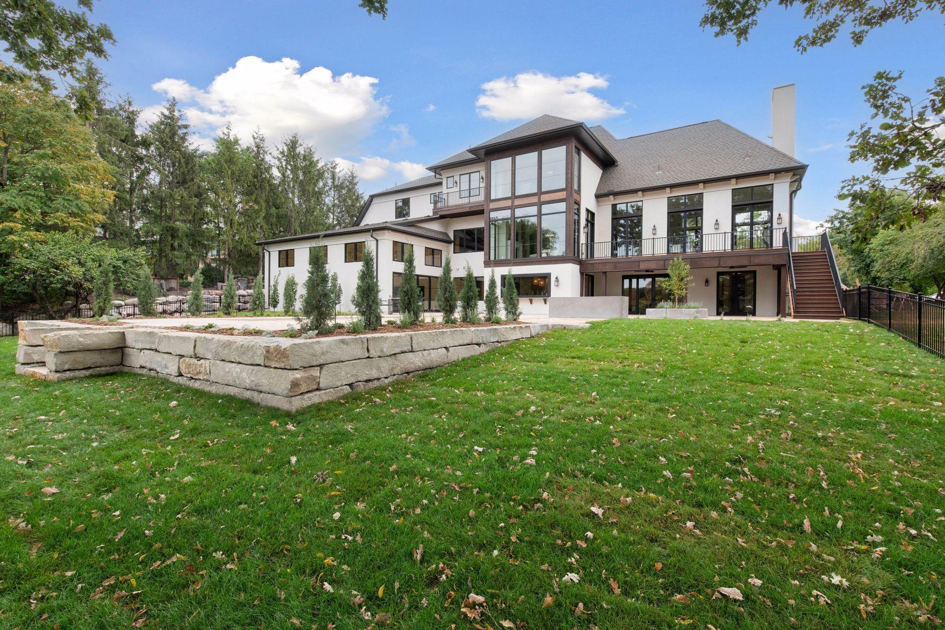 5404 Stauder Circle