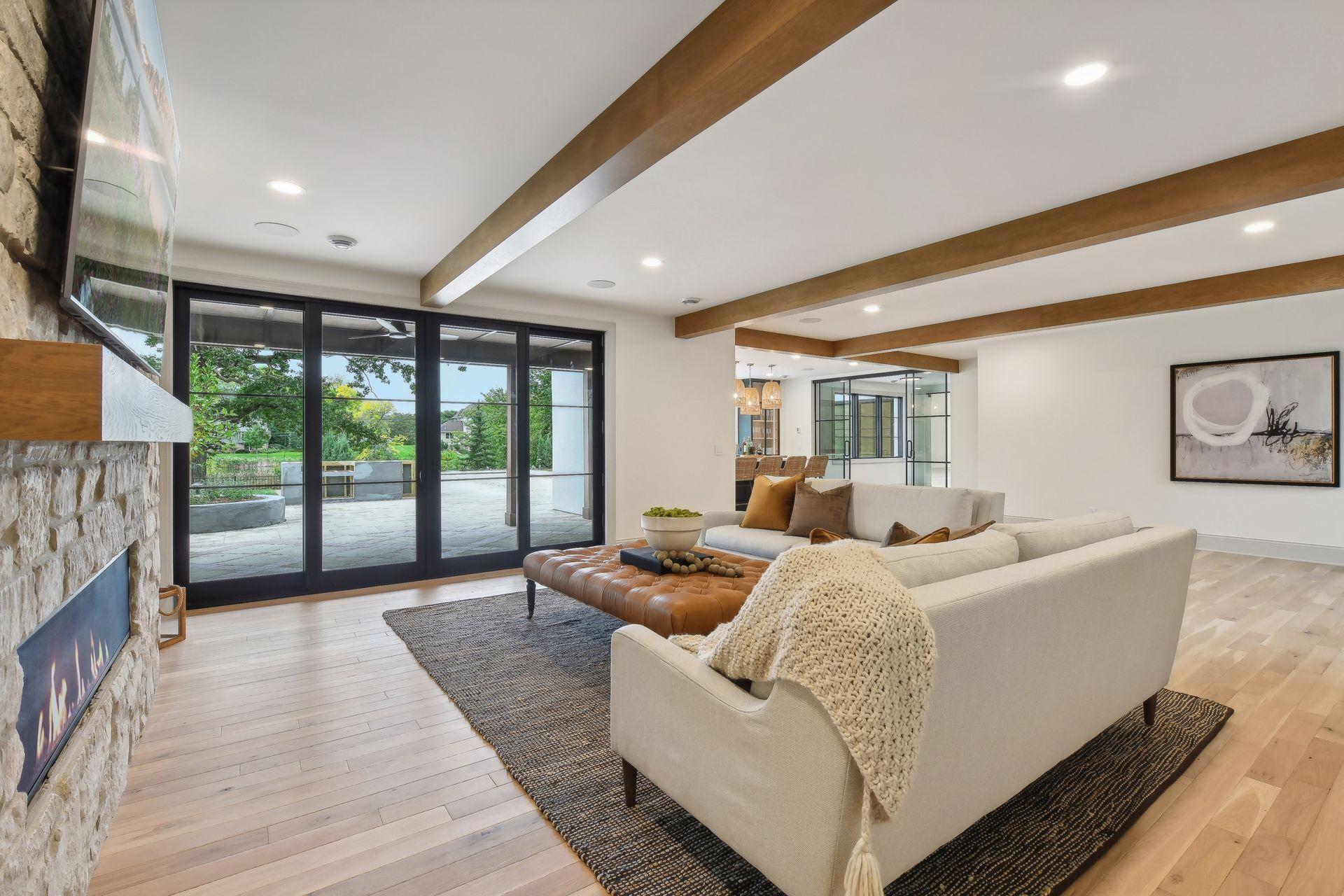 5404 Stauder Circle