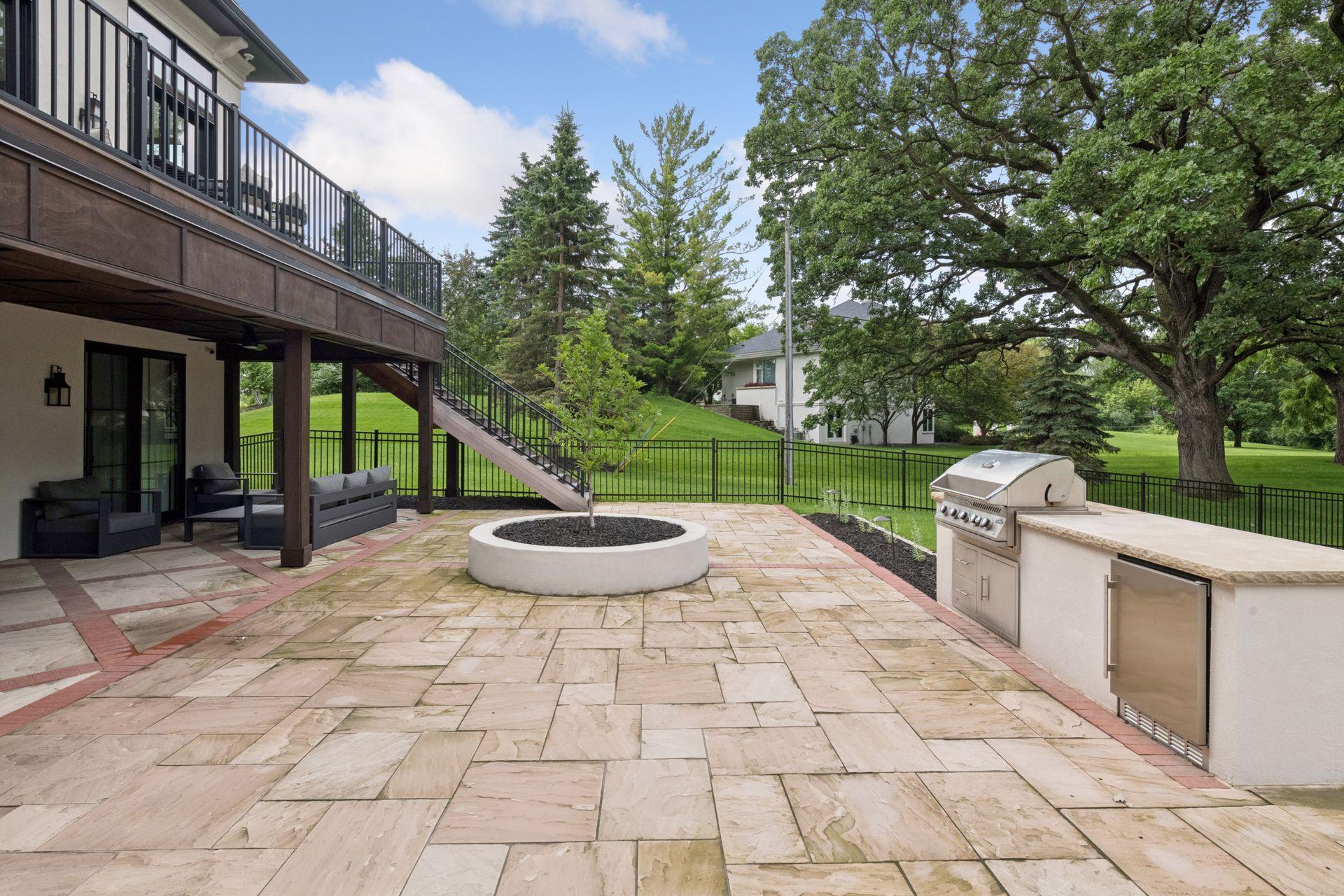5404 Stauder Circle