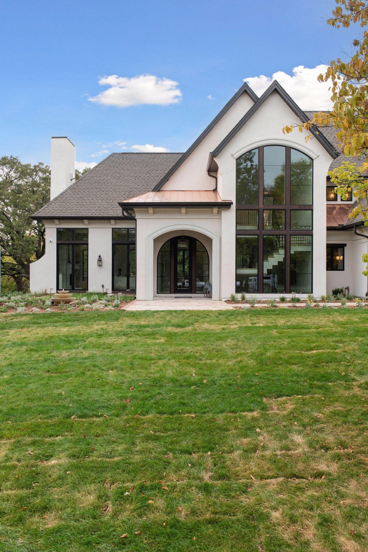 5404 Stauder Circle