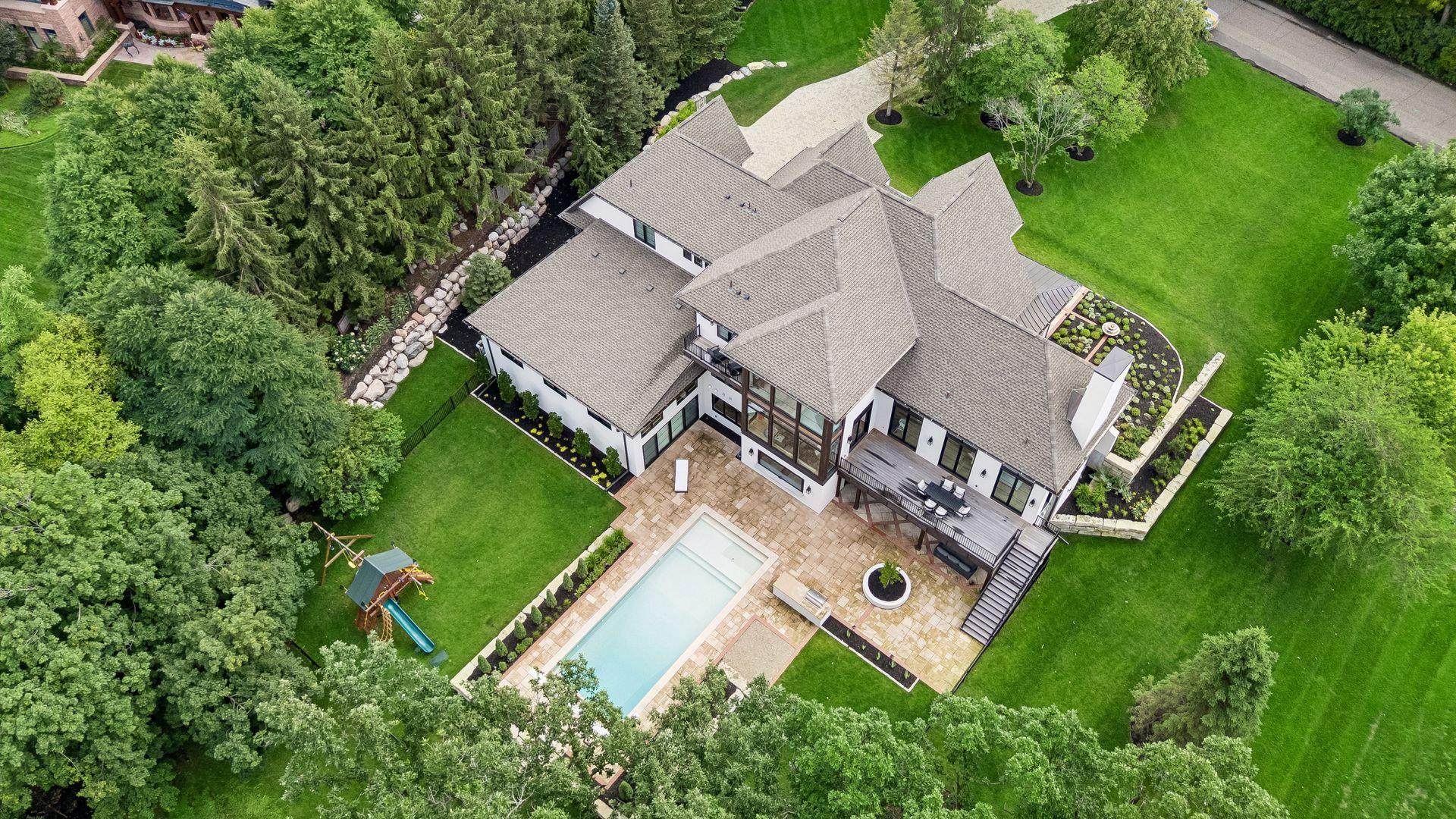 5404 Stauder Circle