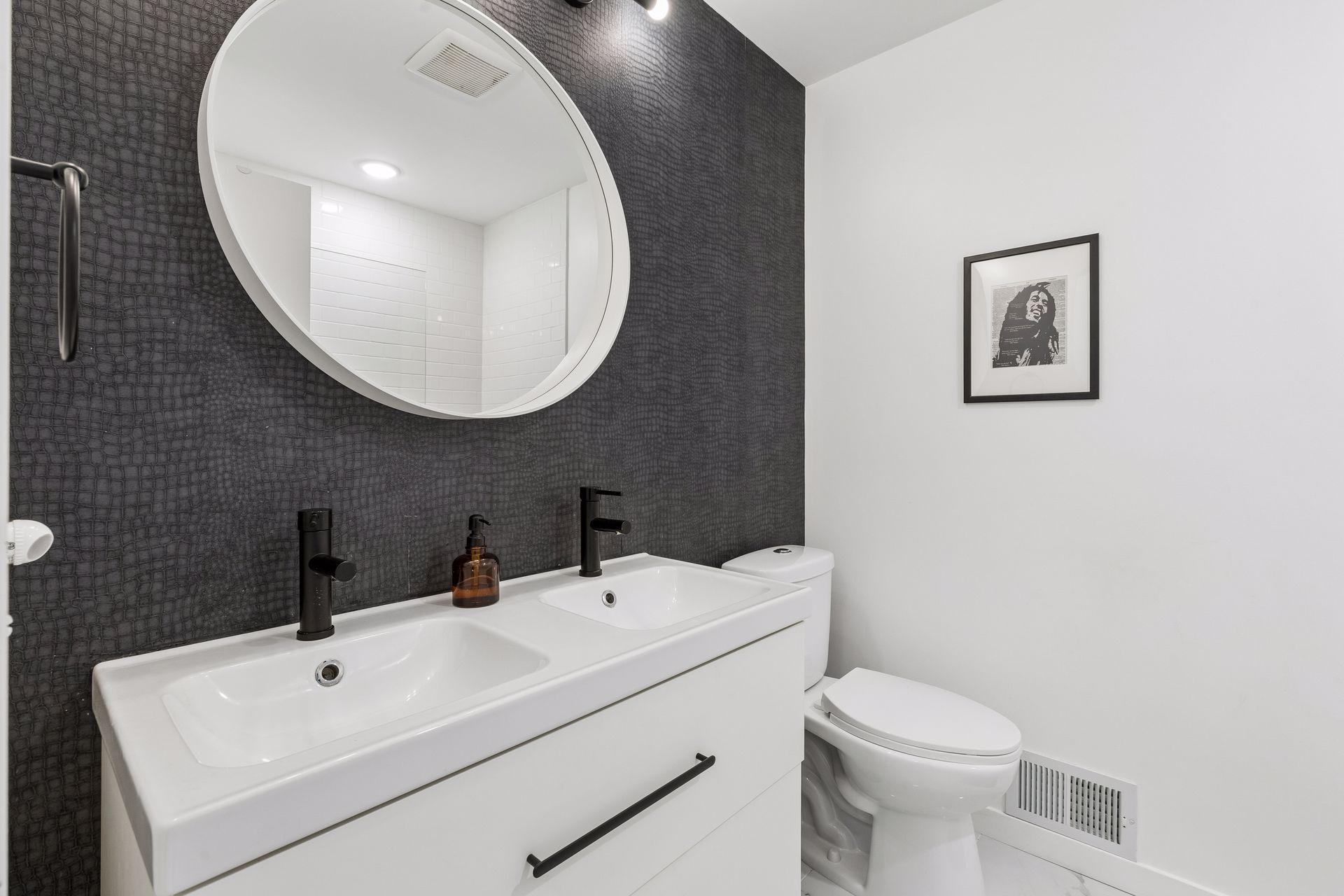 8465 Winnetka Heights Drive