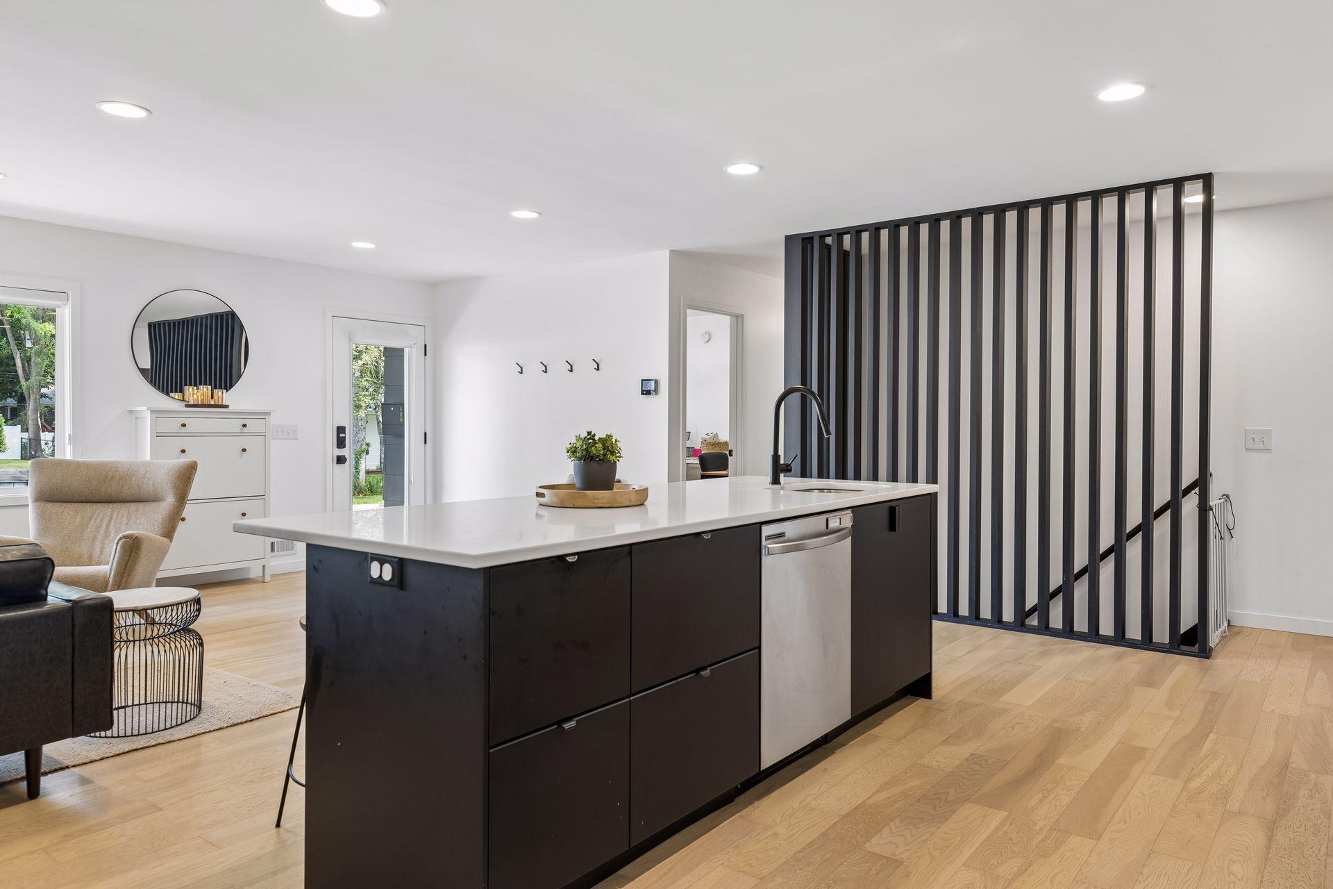 8465 Winnetka Heights Drive