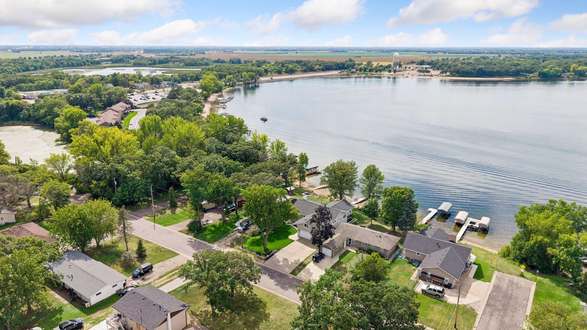 421 Shoreacres Drive