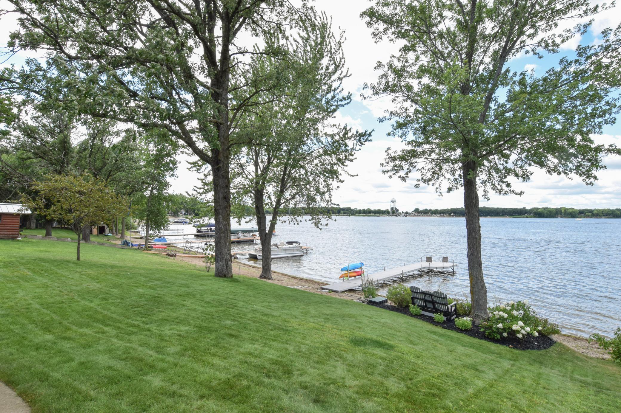 421 Shoreacres Drive