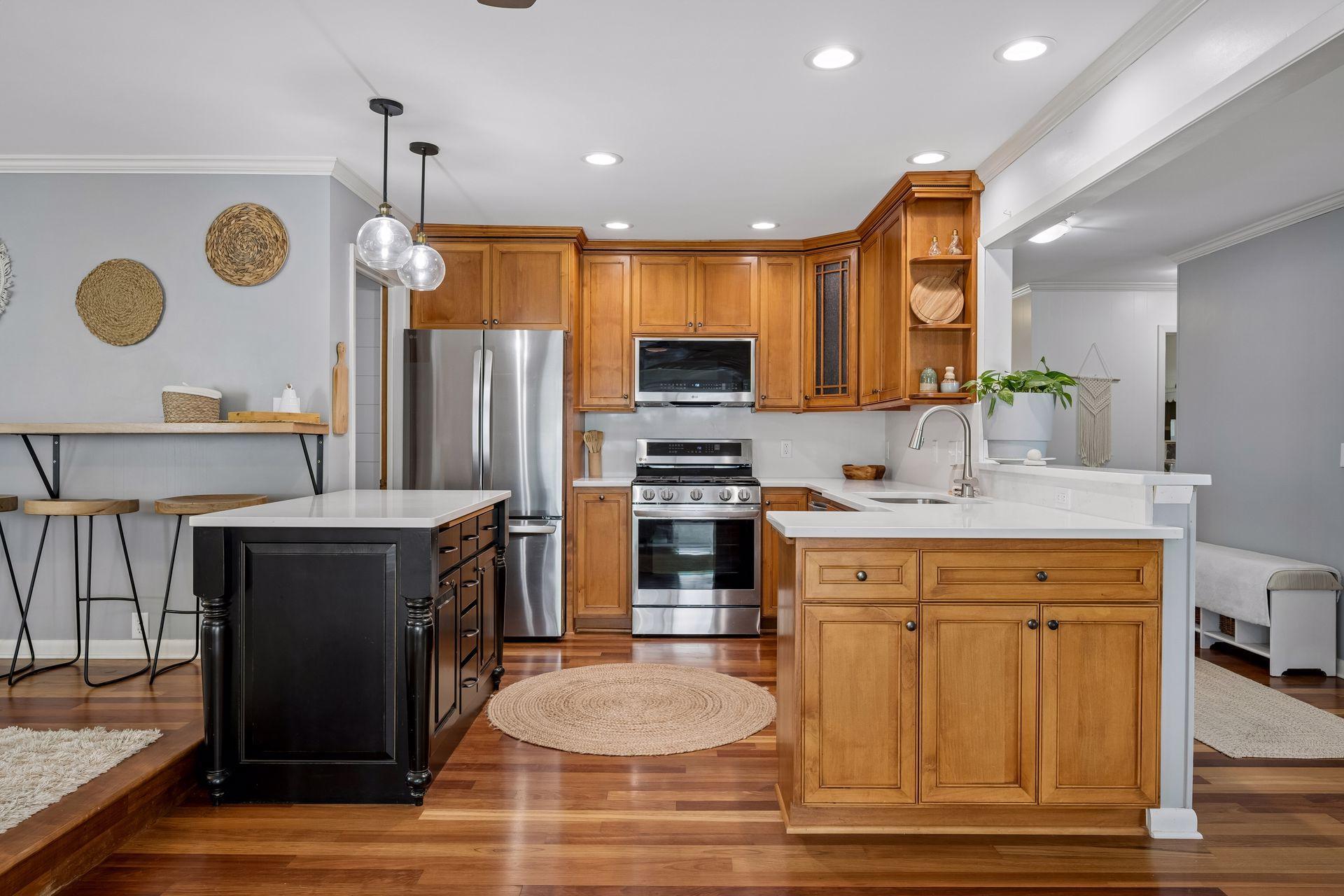 421 Shoreacres Drive
