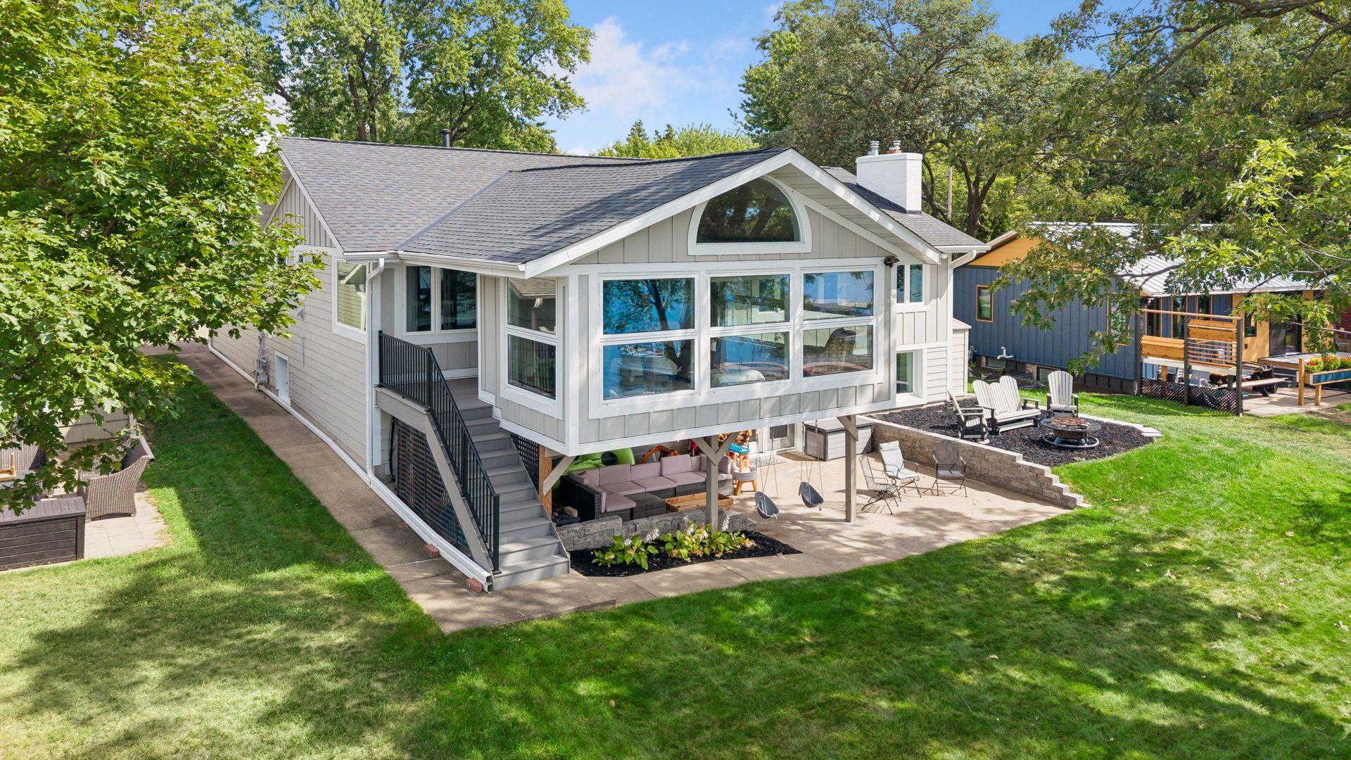 421 Shoreacres Drive