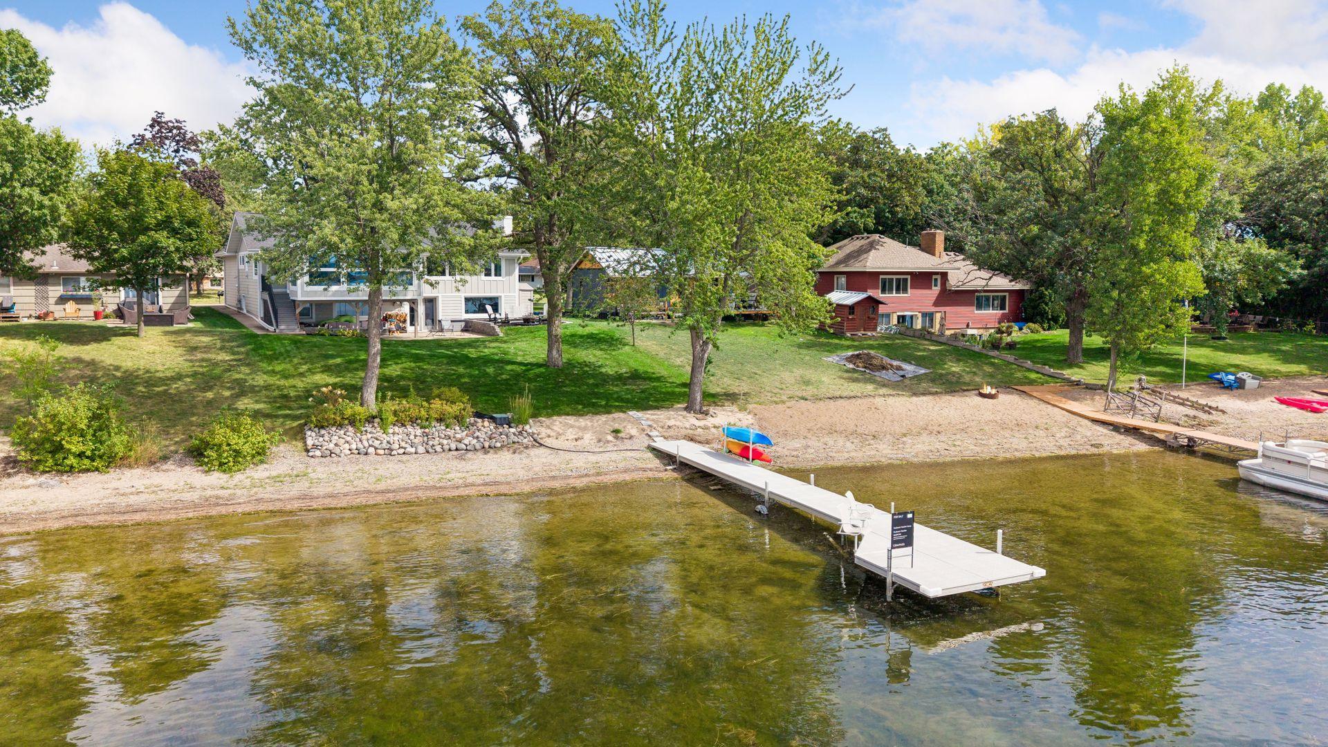 421 Shoreacres Drive