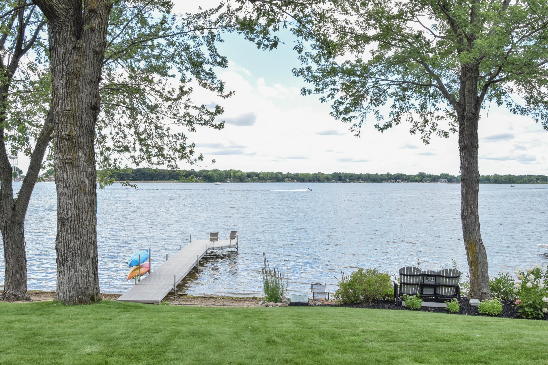 421 Shoreacres Drive