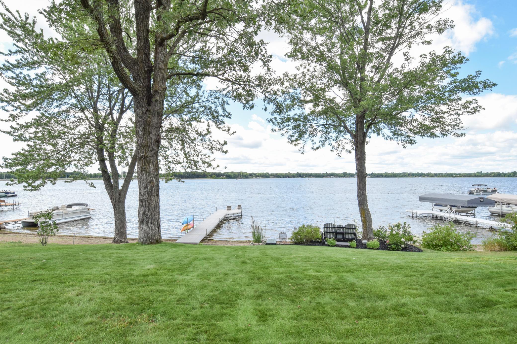 421 Shoreacres Drive