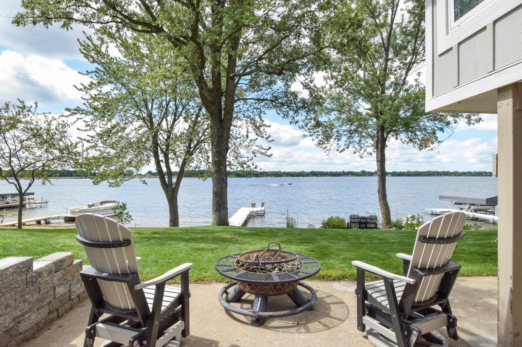 421 Shoreacres Drive