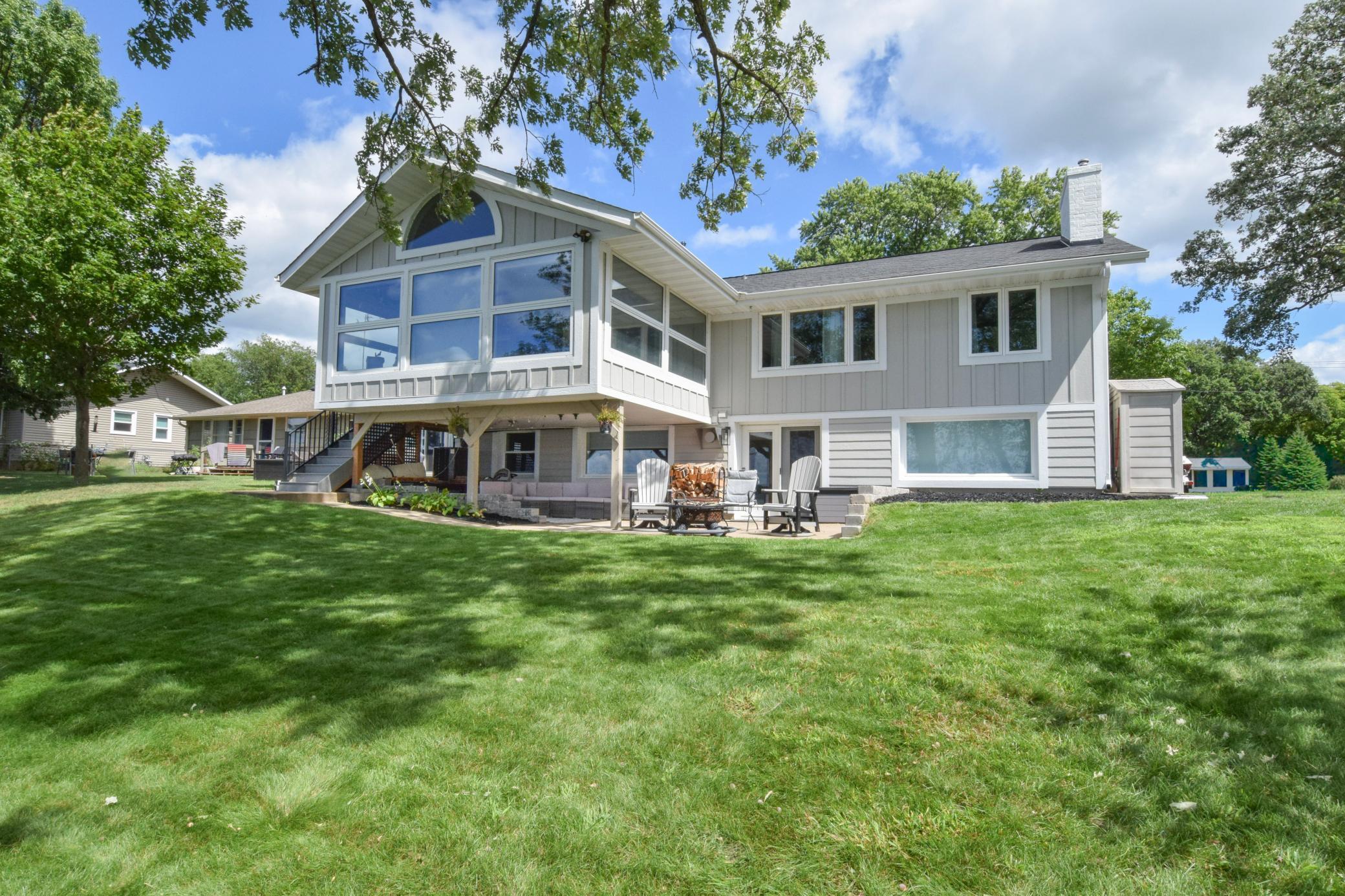 421 Shoreacres Drive