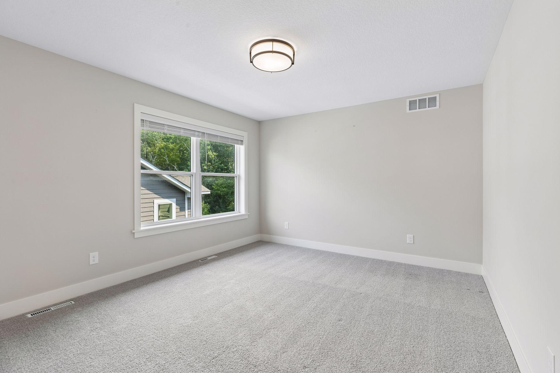 7400 Agate Trail
