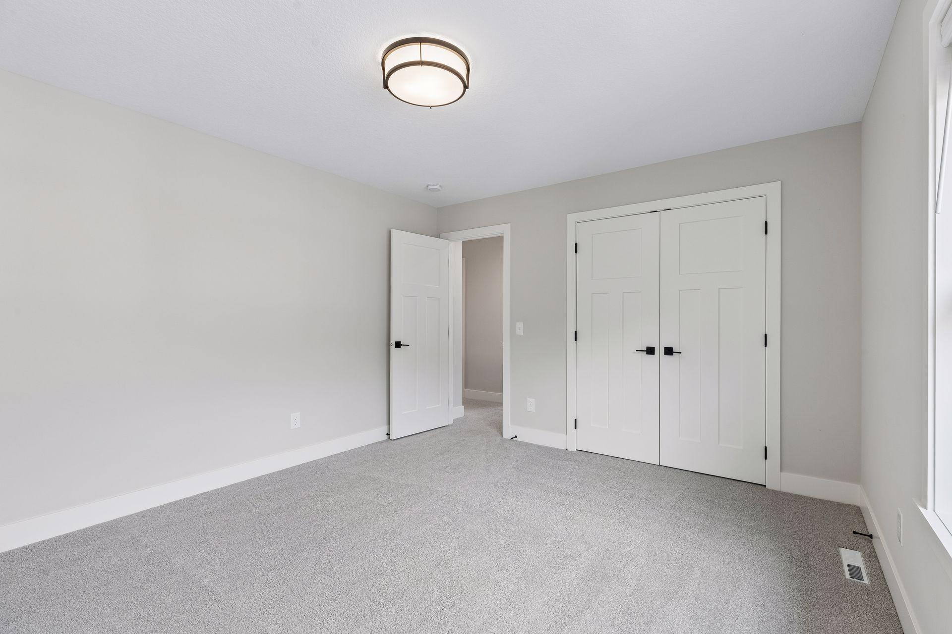 7400 Agate Trail