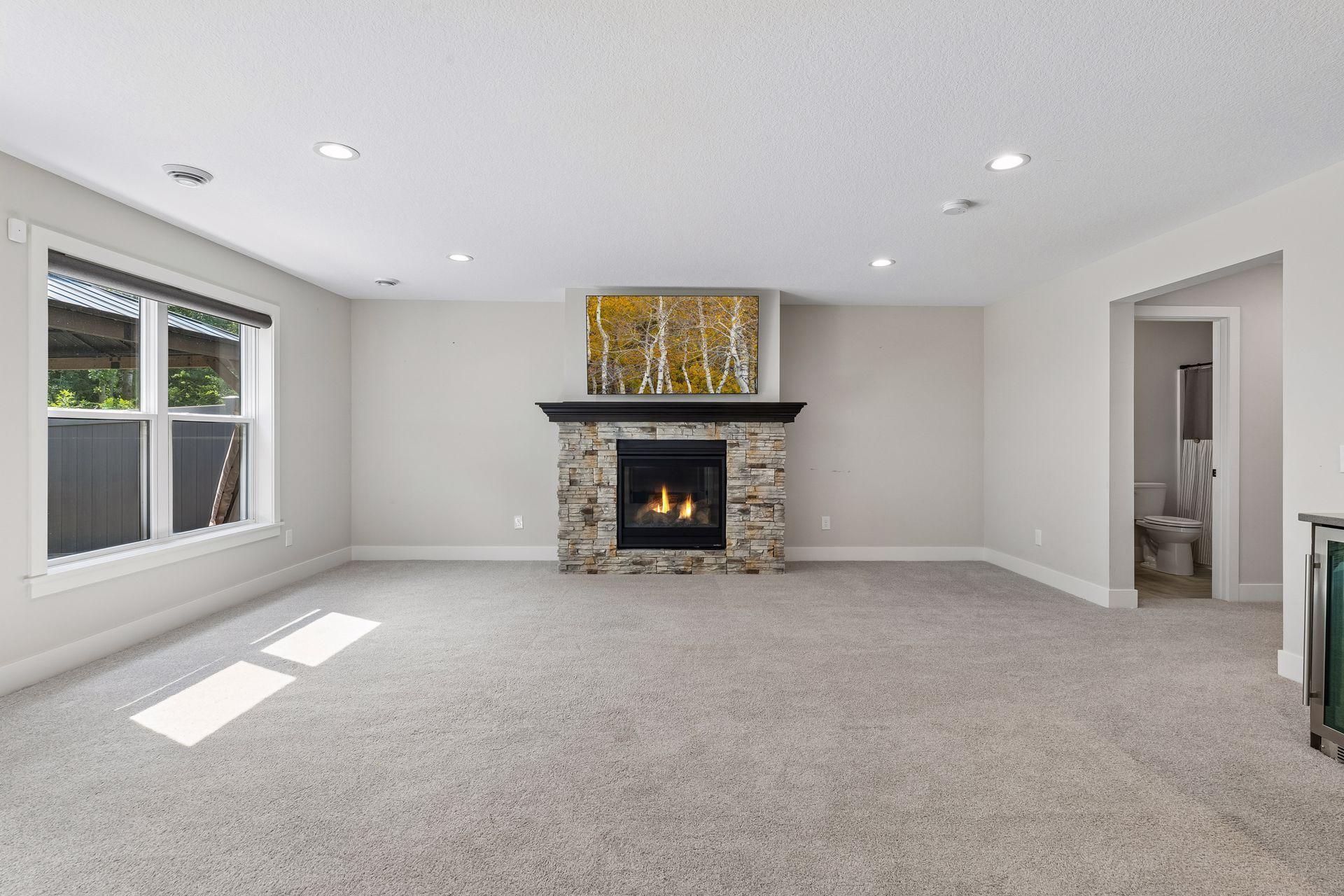 7400 Agate Trail