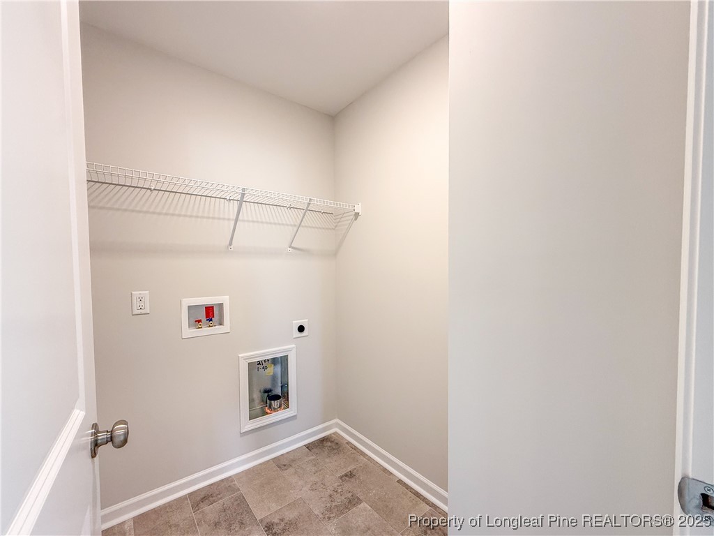 2208 Roadster Pony (138) Lane