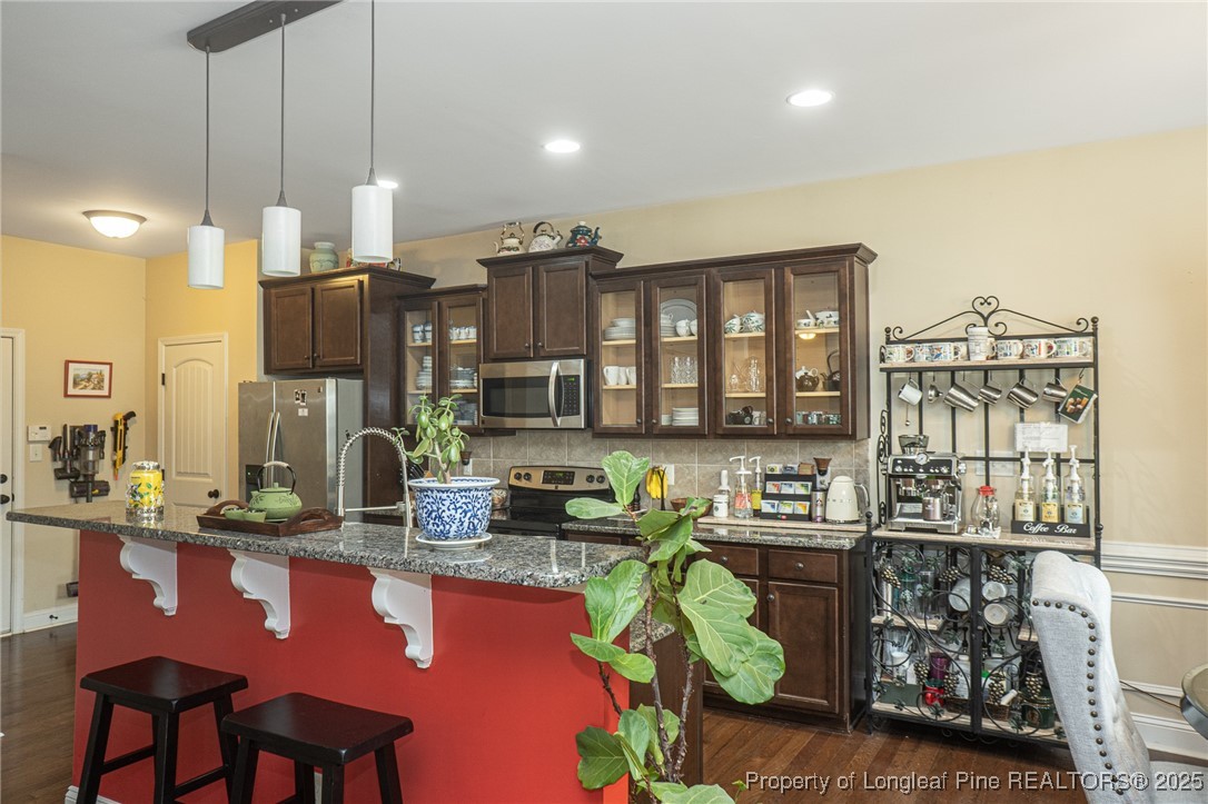 458 Wood Point Drive