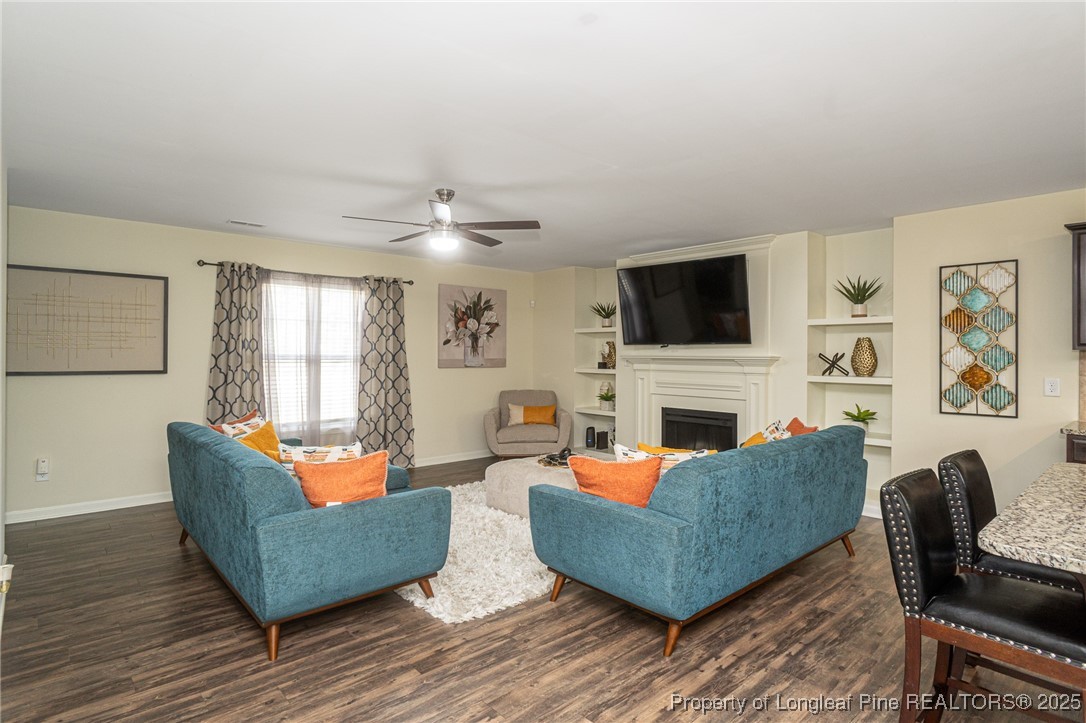 6895 Deerhorn Court