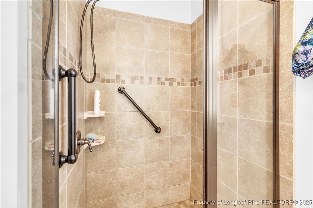 3905 DOON VALLEY Drive