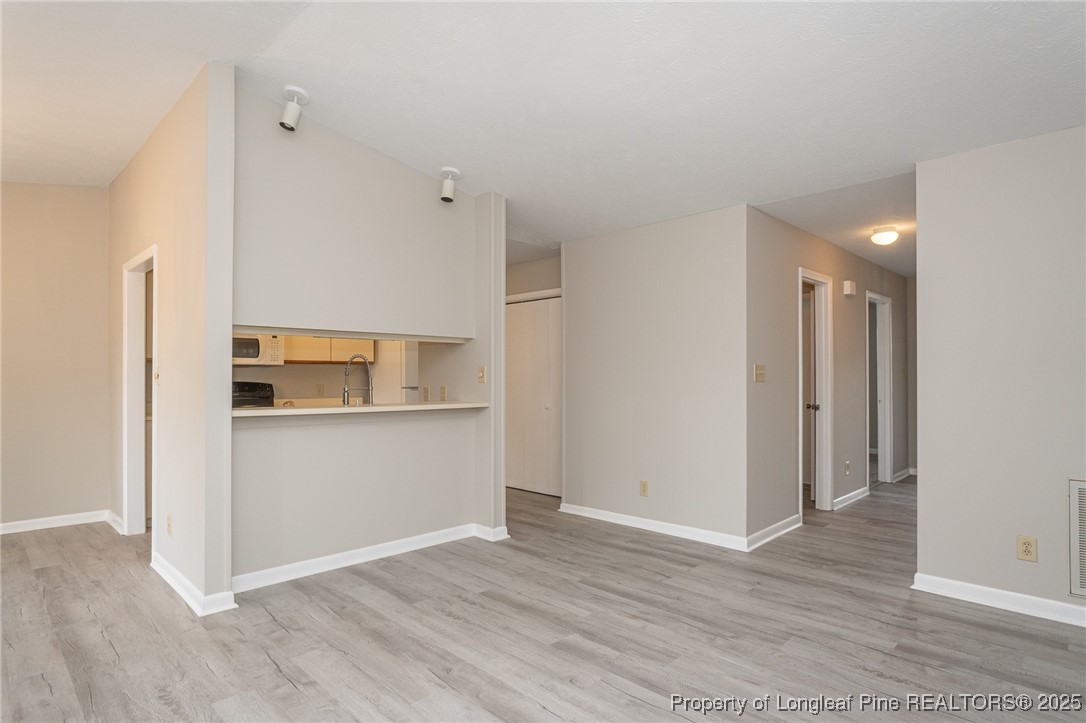 664-10 Bartons Landing Place 10