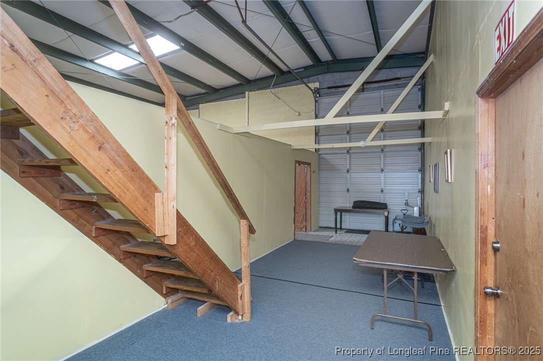 2015 Murchison Road