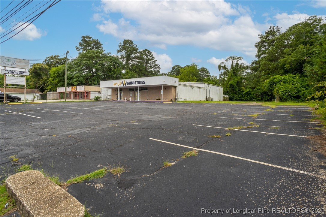 2015 Murchison Road