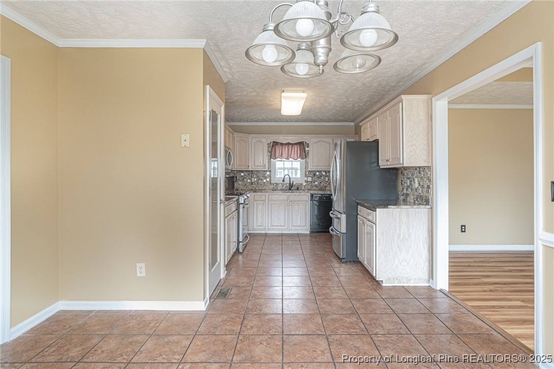 1131 Curry Ford Drive