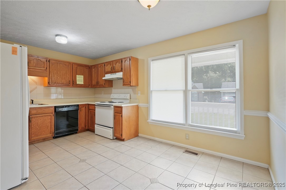 6585 Applewhite Road