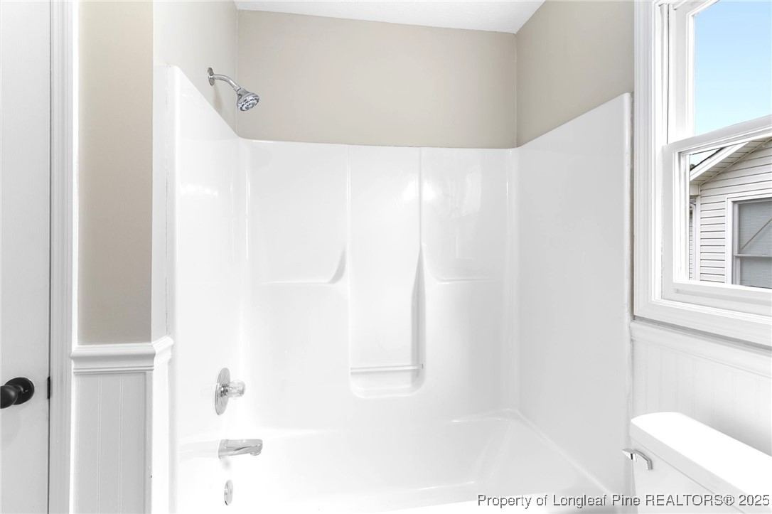 7423 Shillinglaw Circle