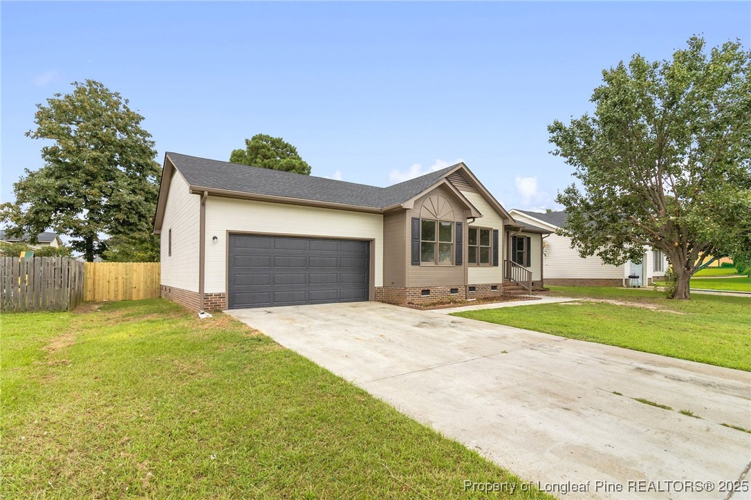 7423 Shillinglaw Circle