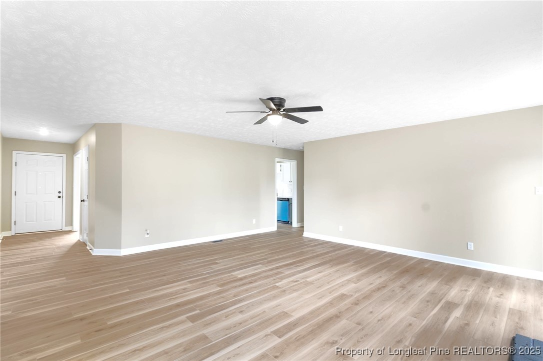 7423 Shillinglaw Circle