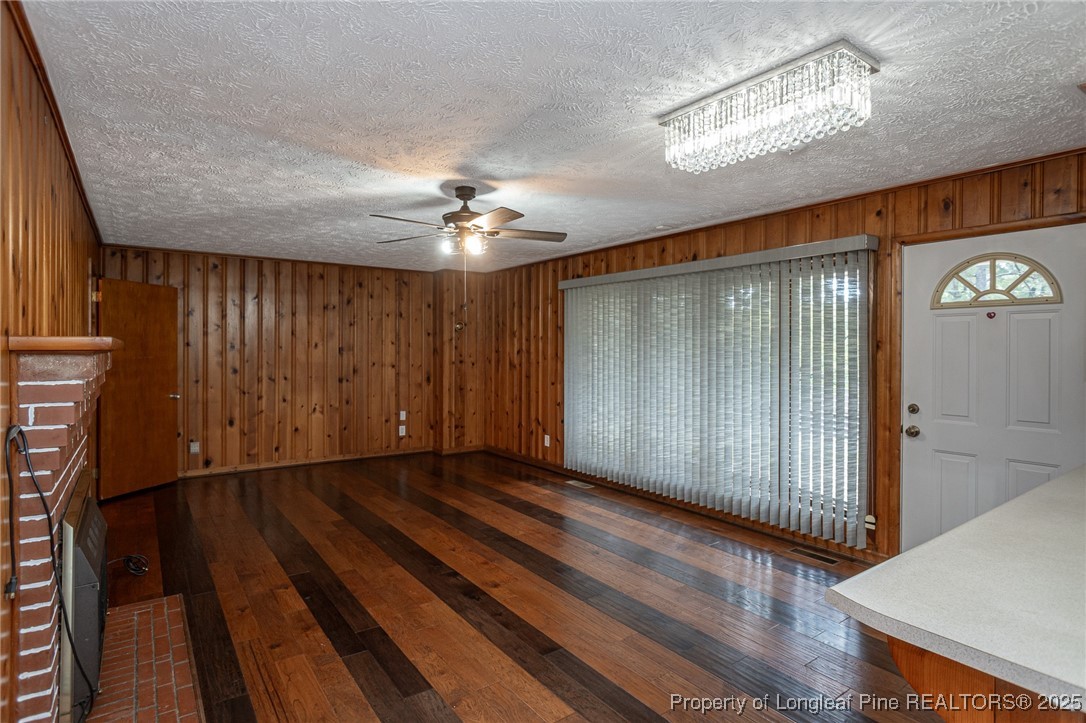 1403 Valencia Drive