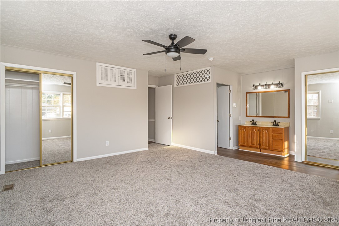 6434 Kincross Avenue