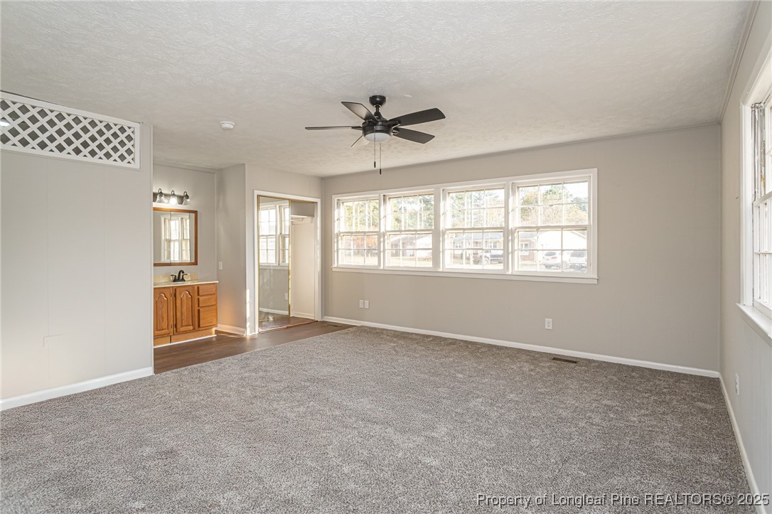 6434 Kincross Avenue