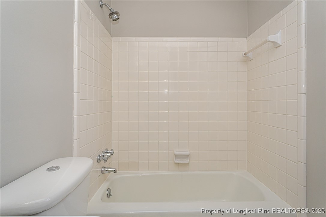 6434 Kincross Avenue