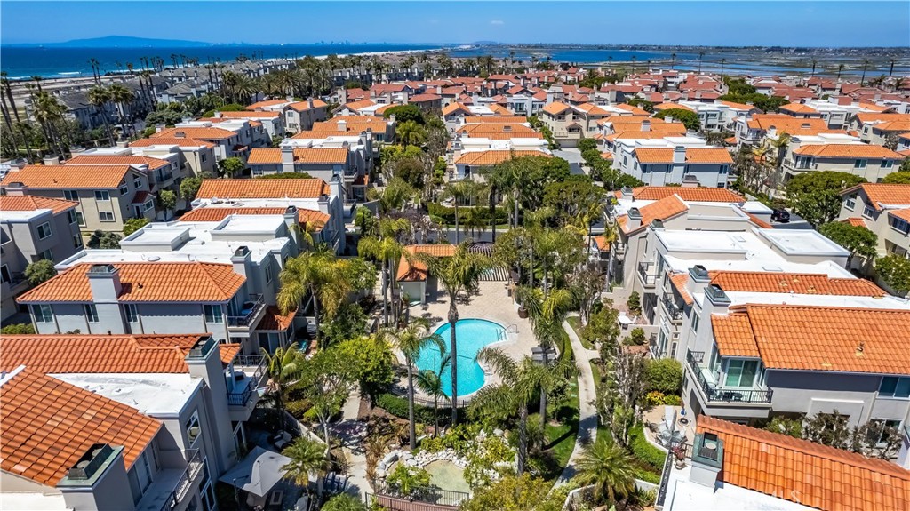 19455 Riverdale Lane