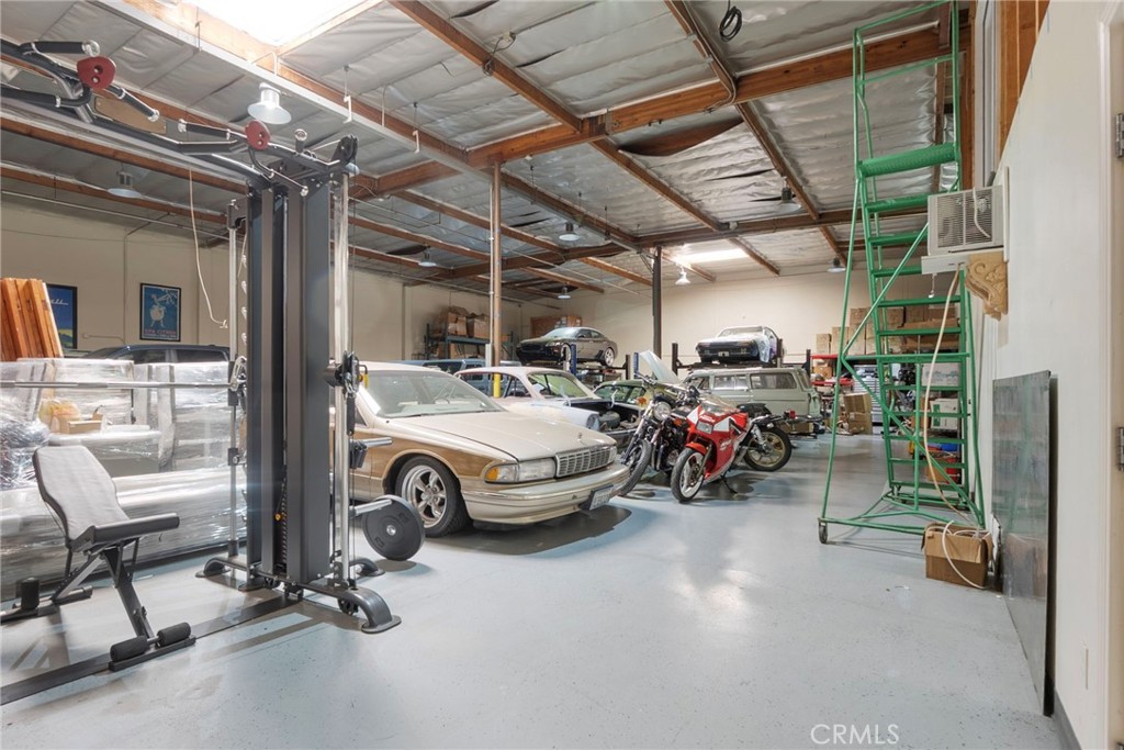 15591 Container Lane