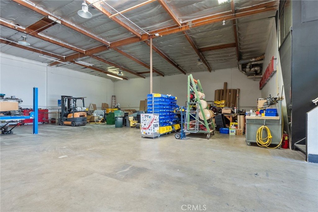 15591 Container Lane