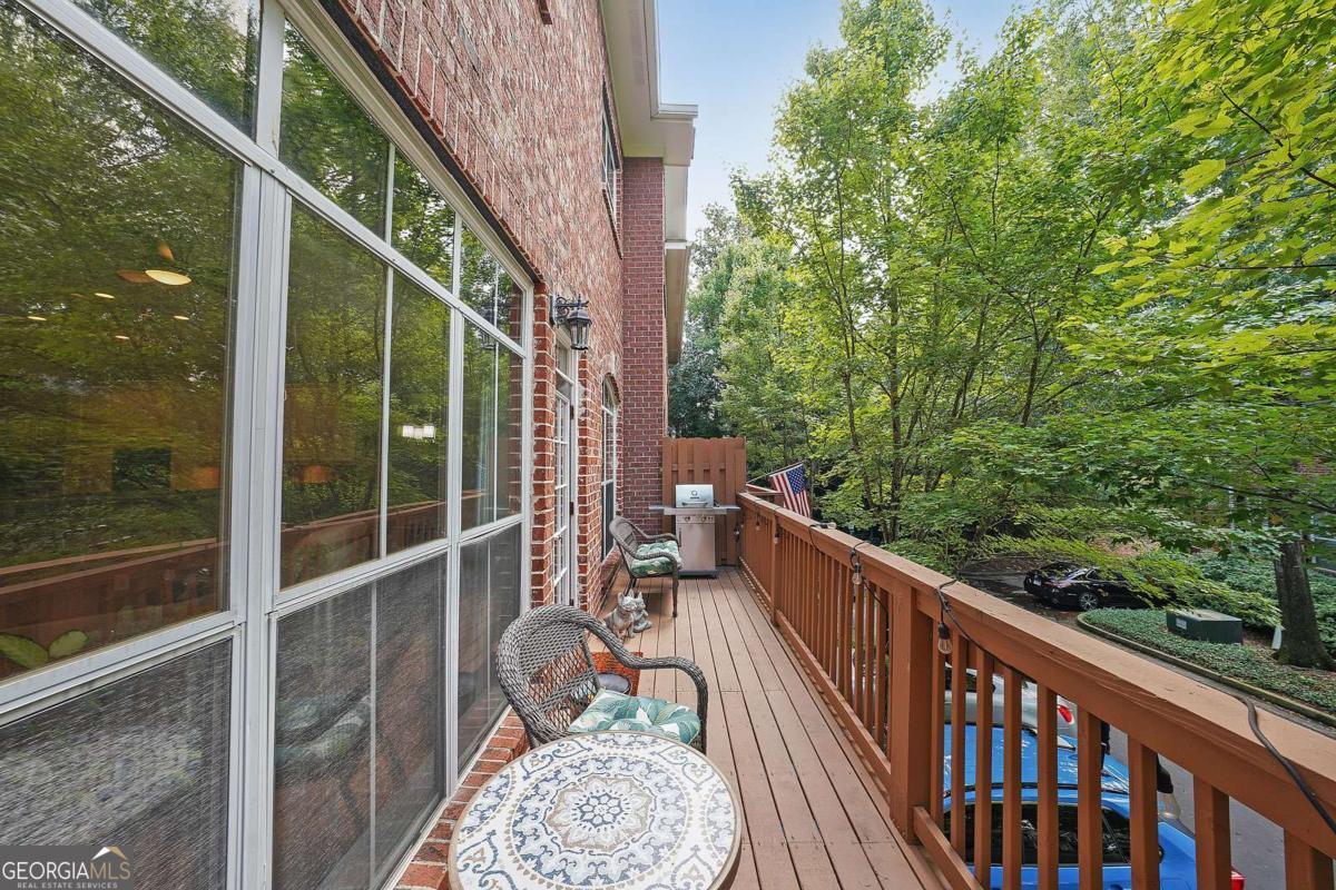 5434 Glenridge View
