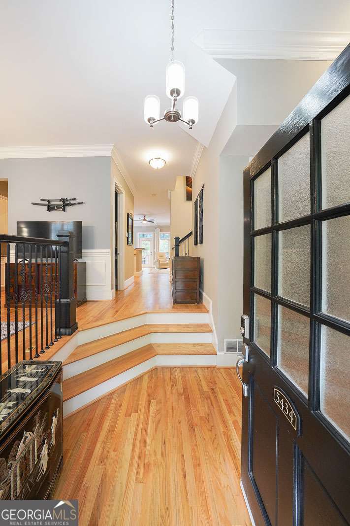 5434 Glenridge View