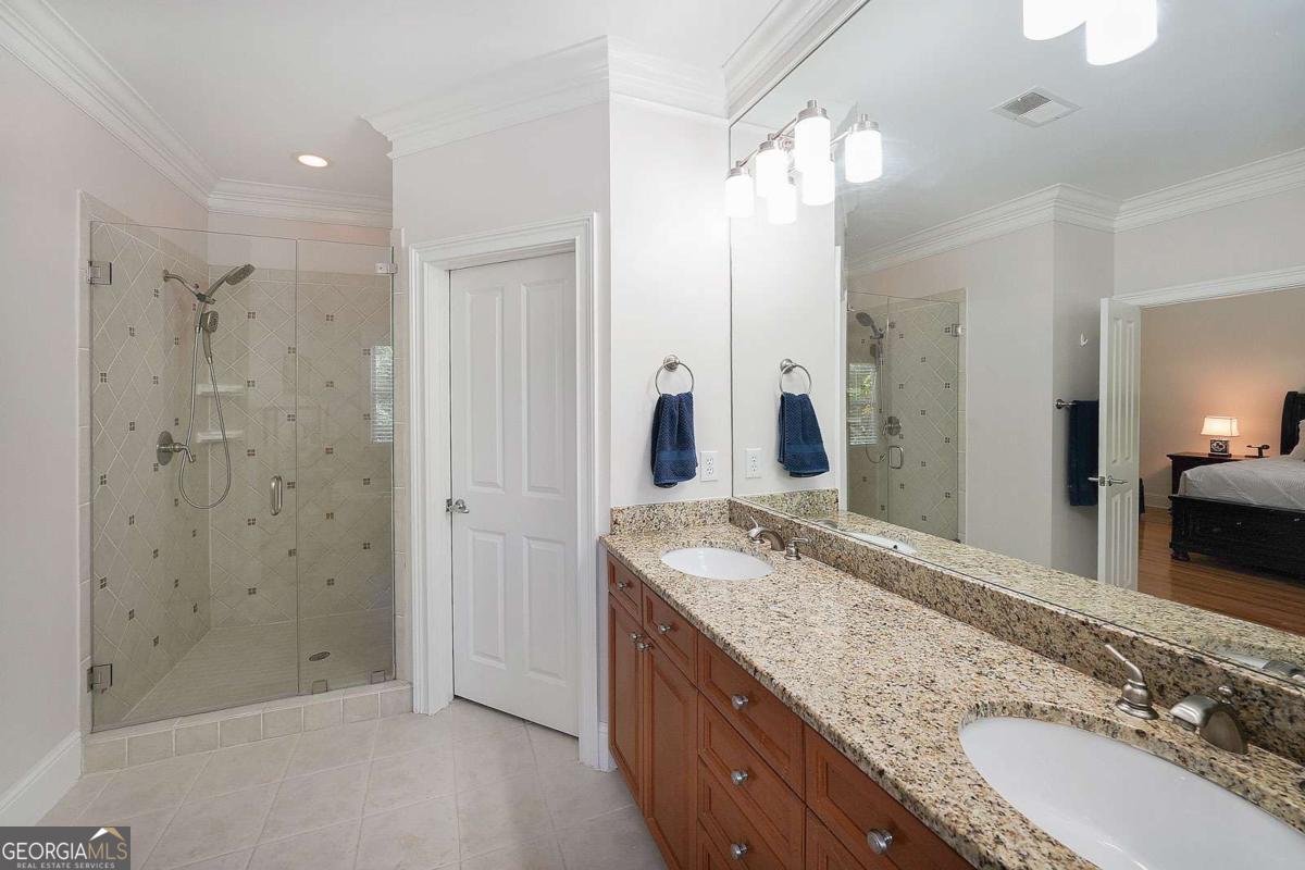 5434 Glenridge View