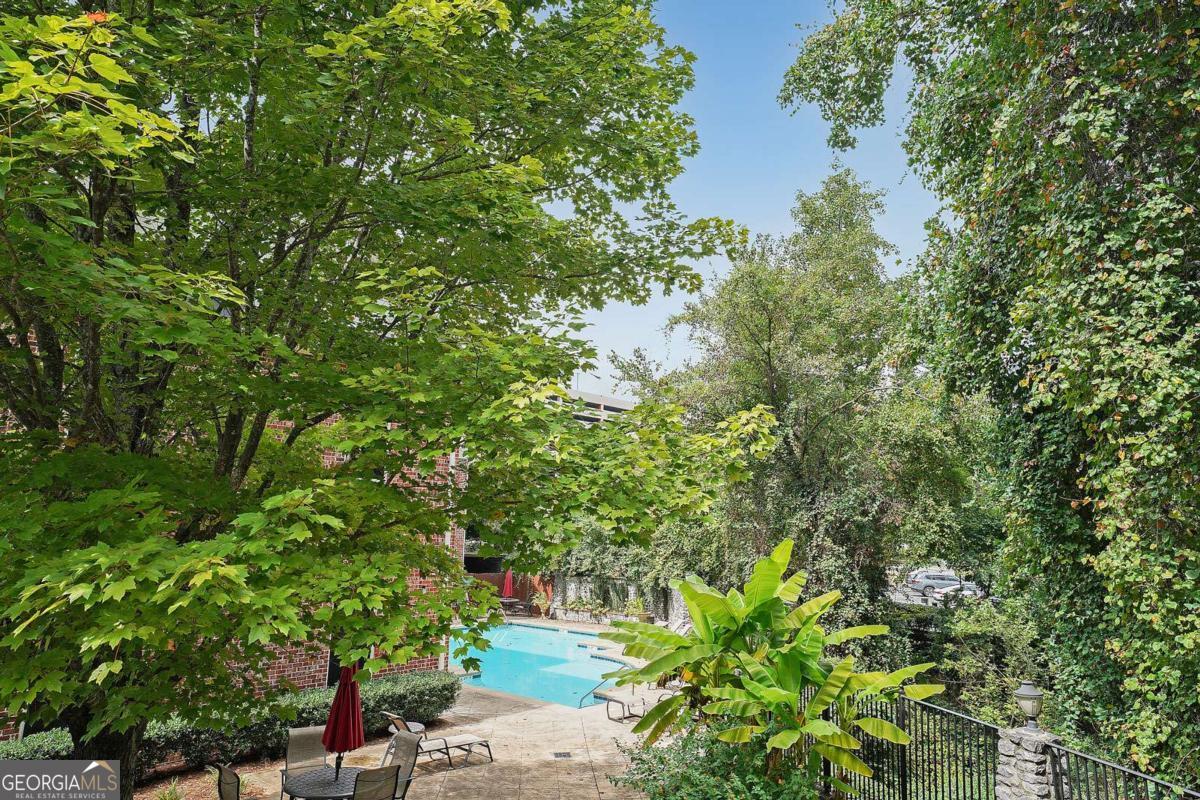 5434 Glenridge View