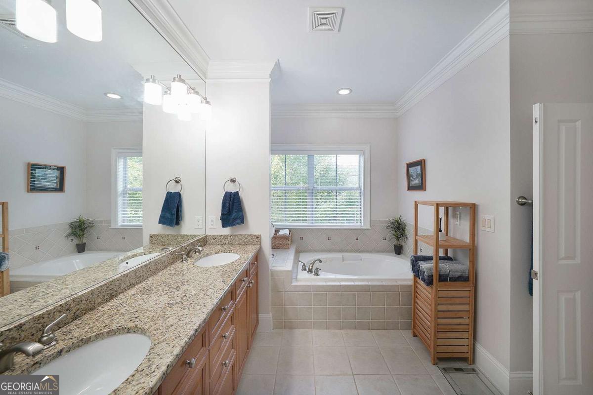 5434 Glenridge View