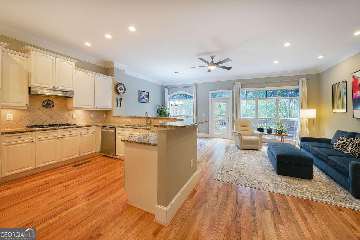 5434 Glenridge View