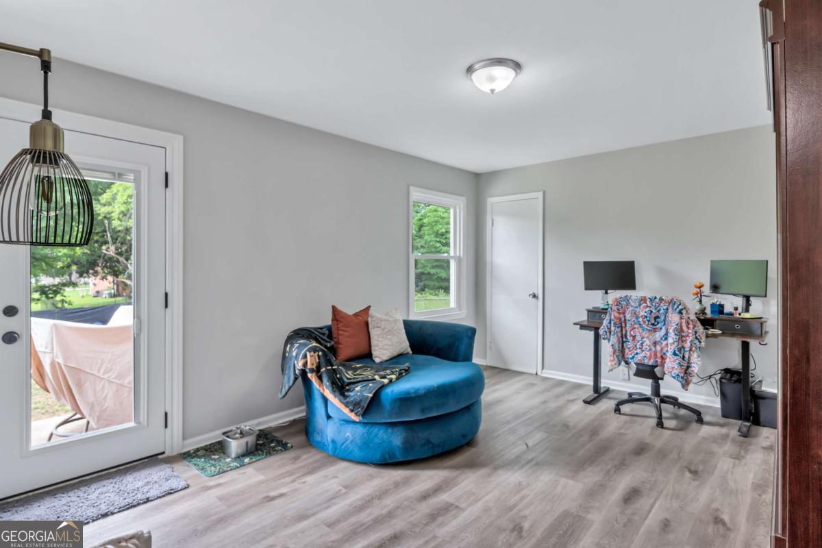 1104 Parkview Drive