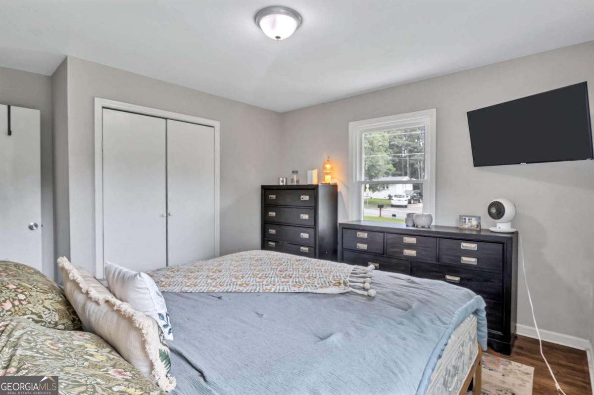 1104 Parkview Drive
